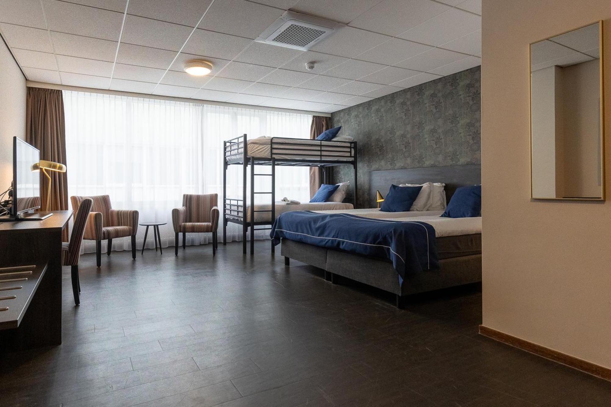 De Jonge 4* Assen