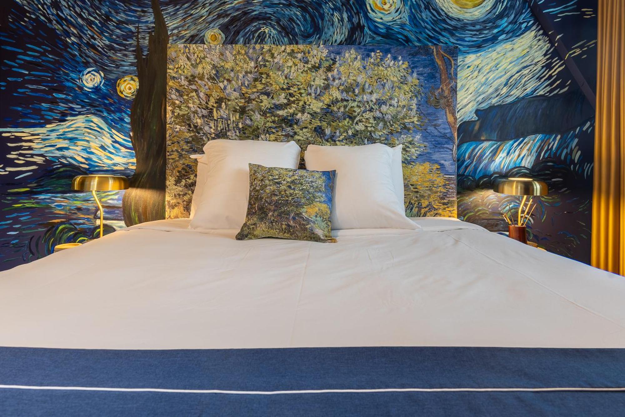 Hotel De Jonge 4*